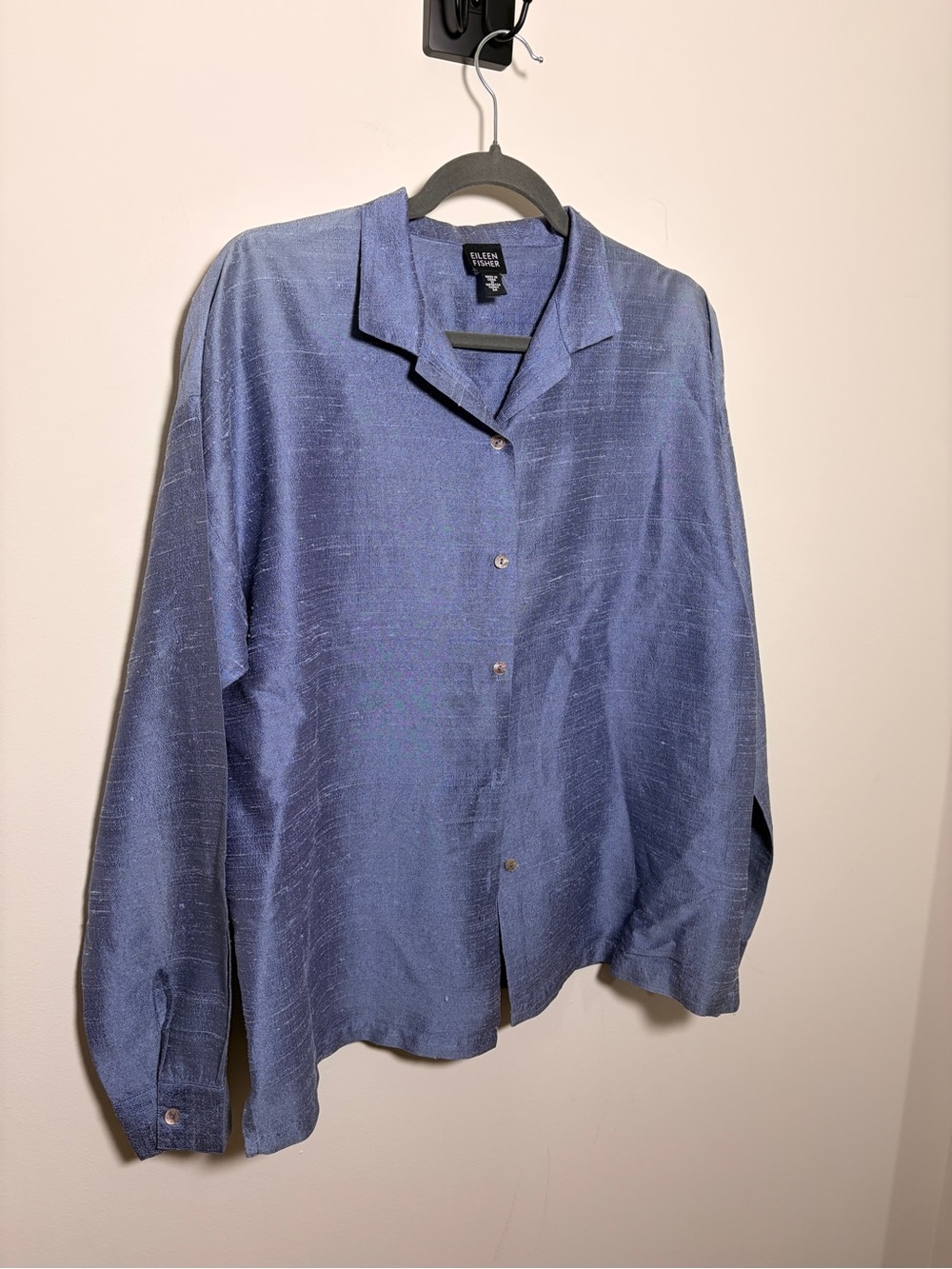 Eileen Fisher 100% Silk Textured Button-Front Shirt M Blue
